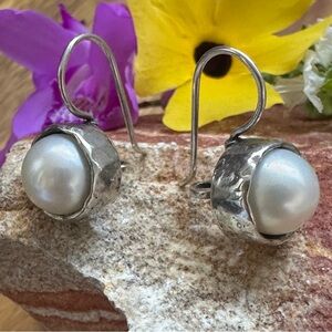 Silpada sterling silver Elegant Silver Pearl Earrings